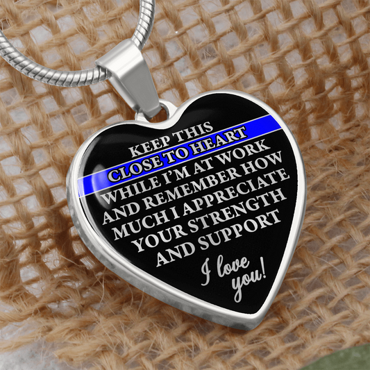 LEO - Any - Close to heart - GraphicHeart Necklace